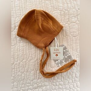 Kate Quinn flight hat